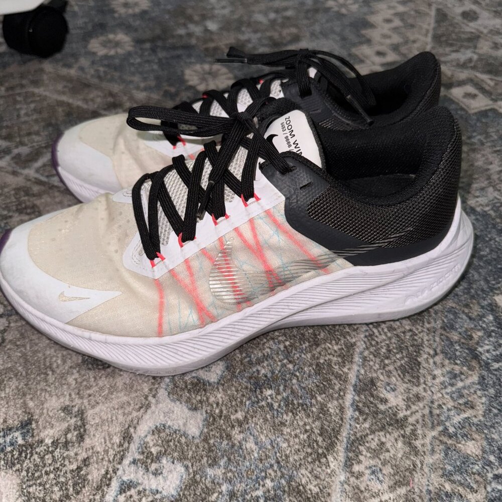 Nikes Winflo